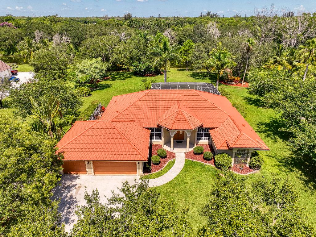 Loxahatchee Lakes - Residential