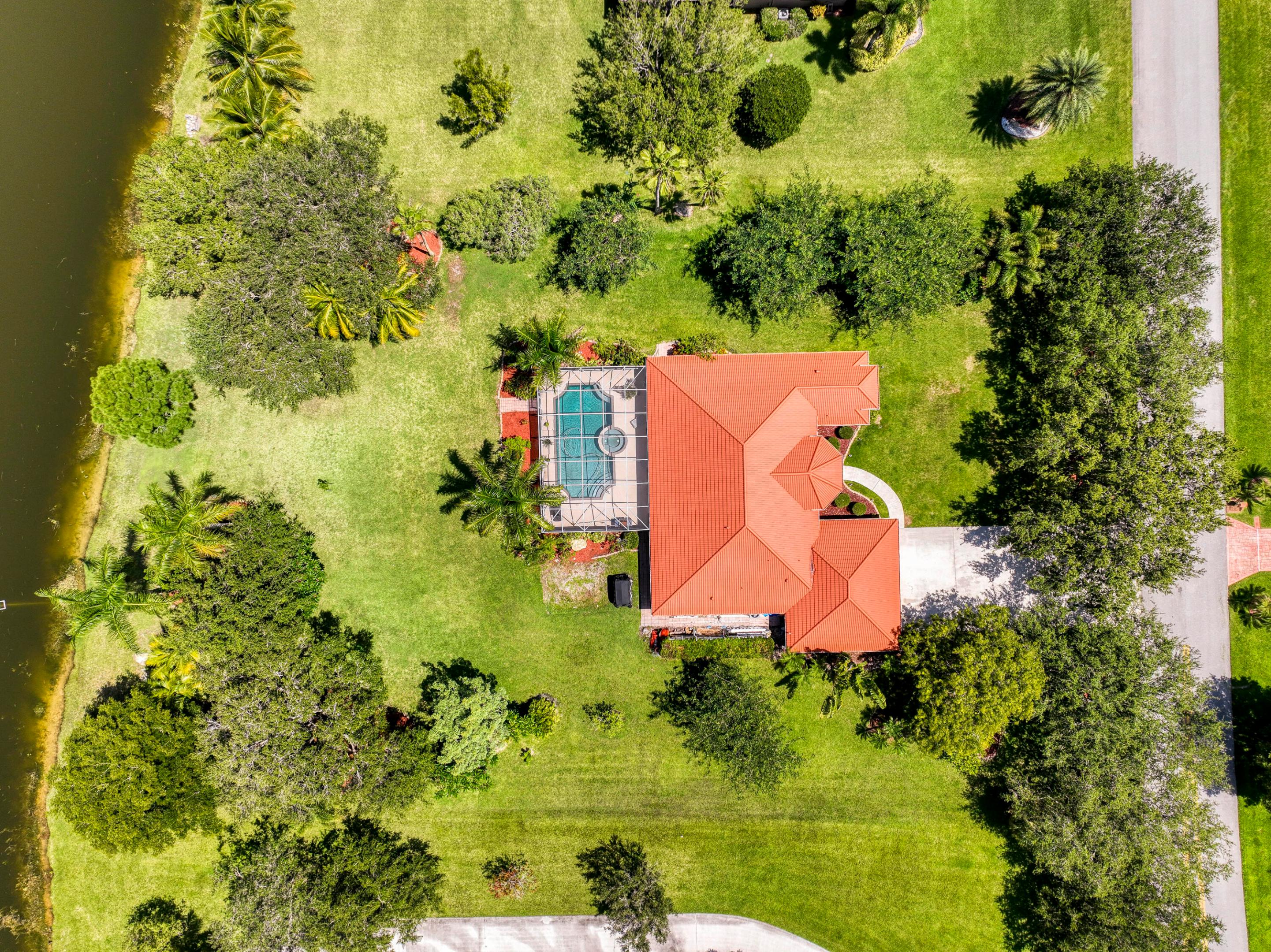 Loxahatchee Lakes - Residential