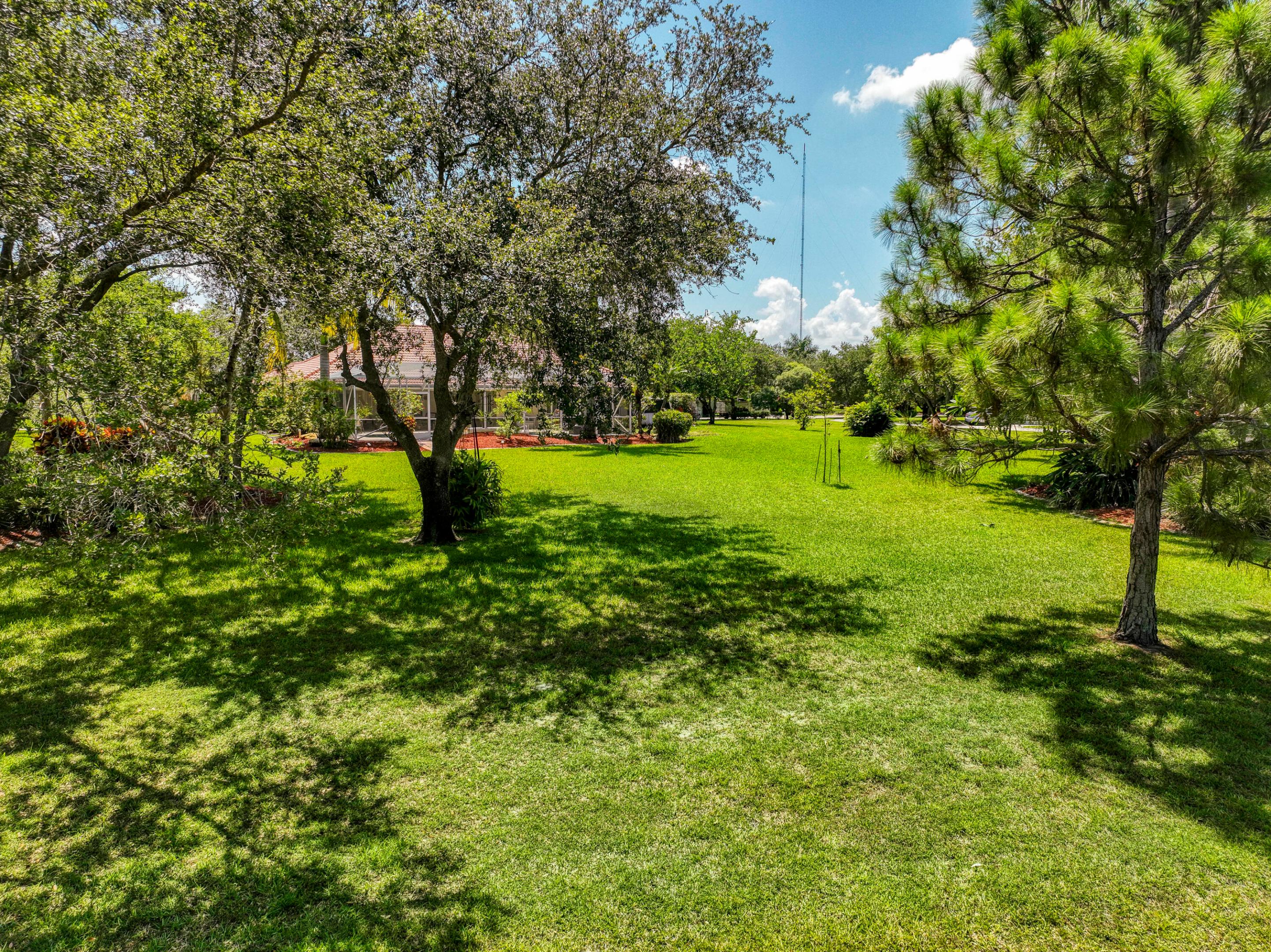 Loxahatchee Lakes - Residential