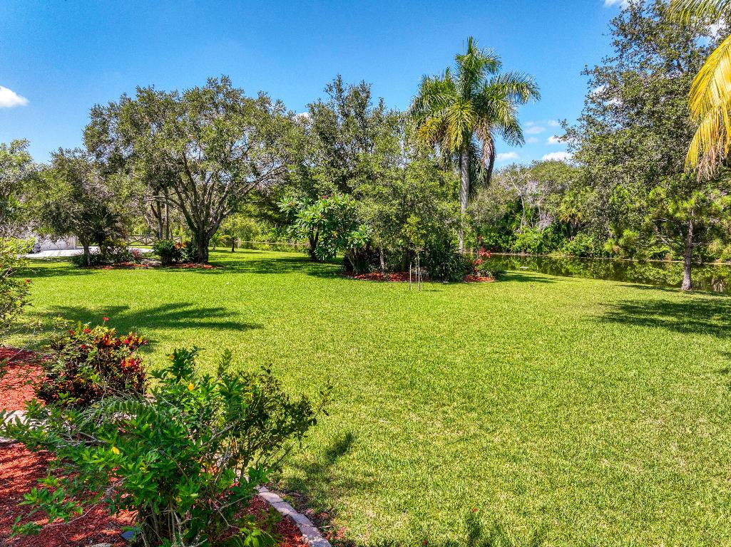 Loxahatchee Lakes - Residential