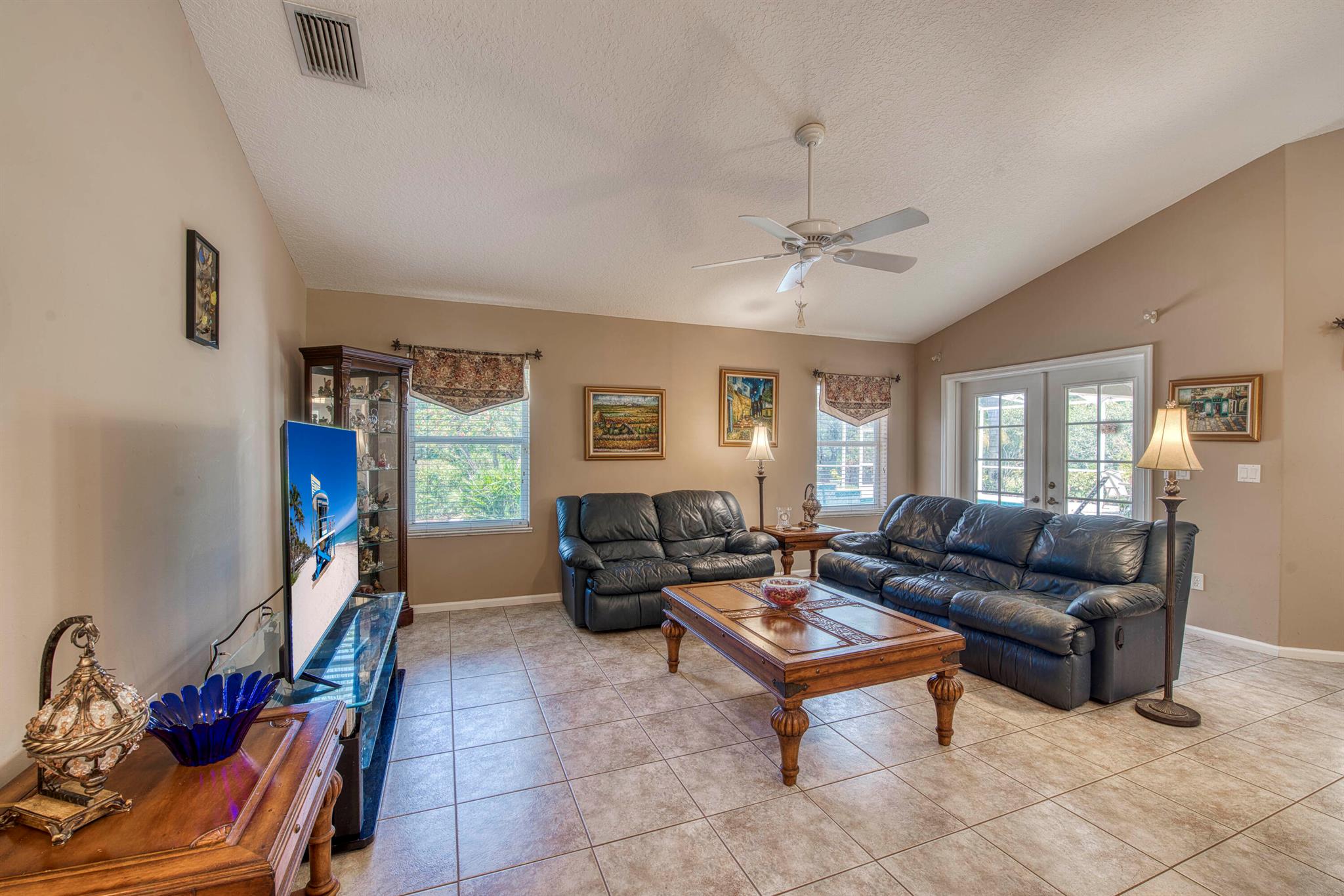 Loxahatchee Lakes - Residential
