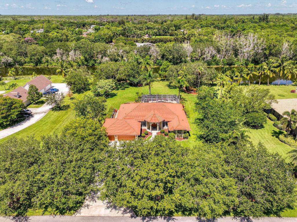 Loxahatchee Lakes - Residential