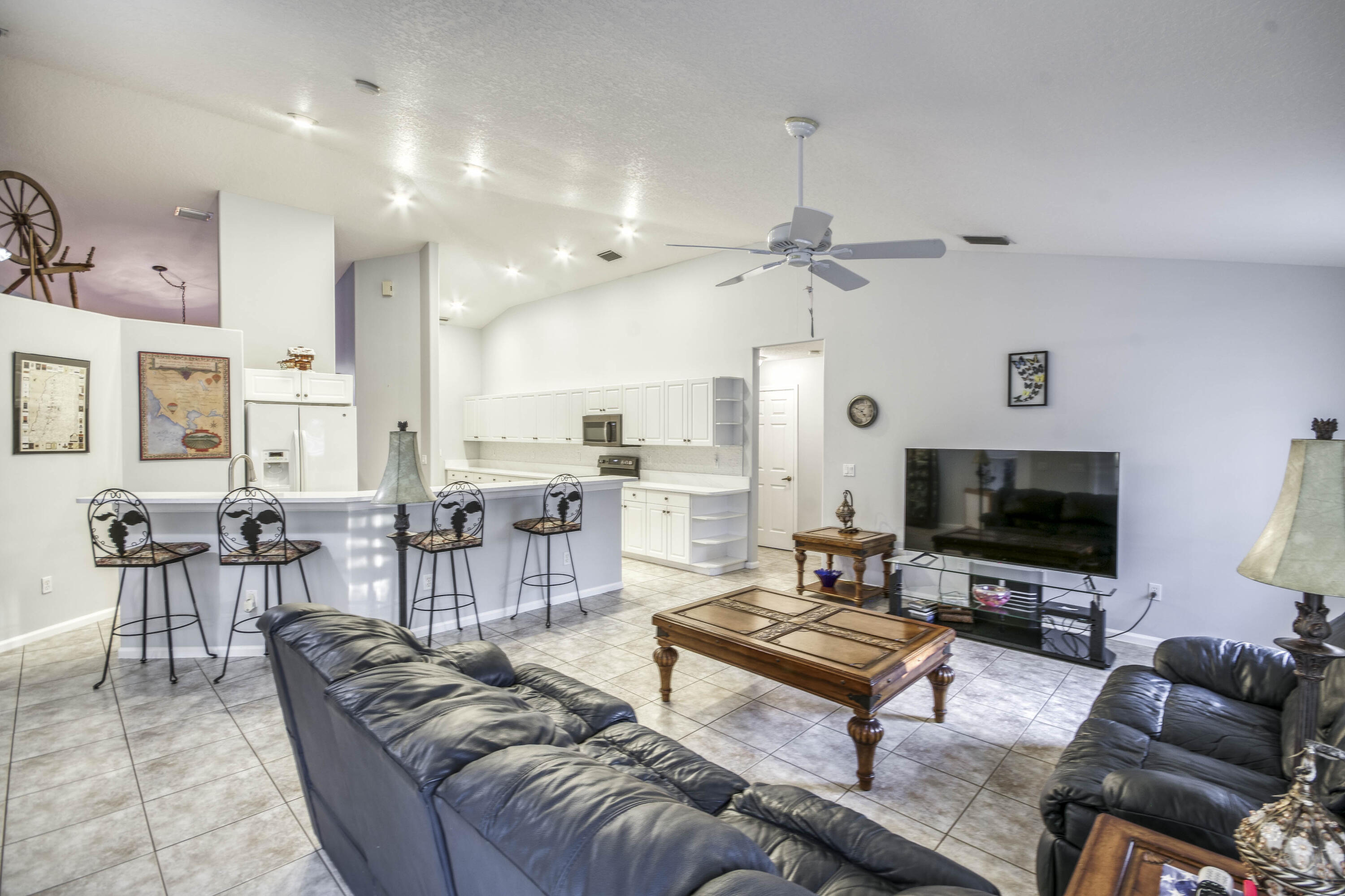 Loxahatchee Lakes - Residential