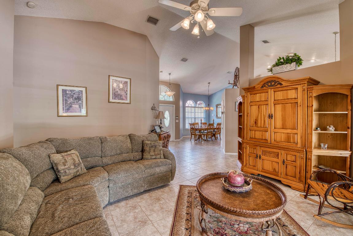 Loxahatchee Lakes - Residential