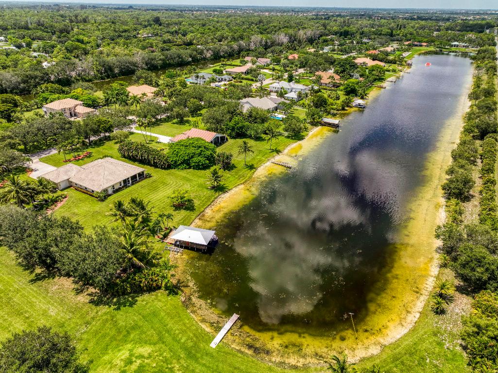 Loxahatchee Lakes - Residential