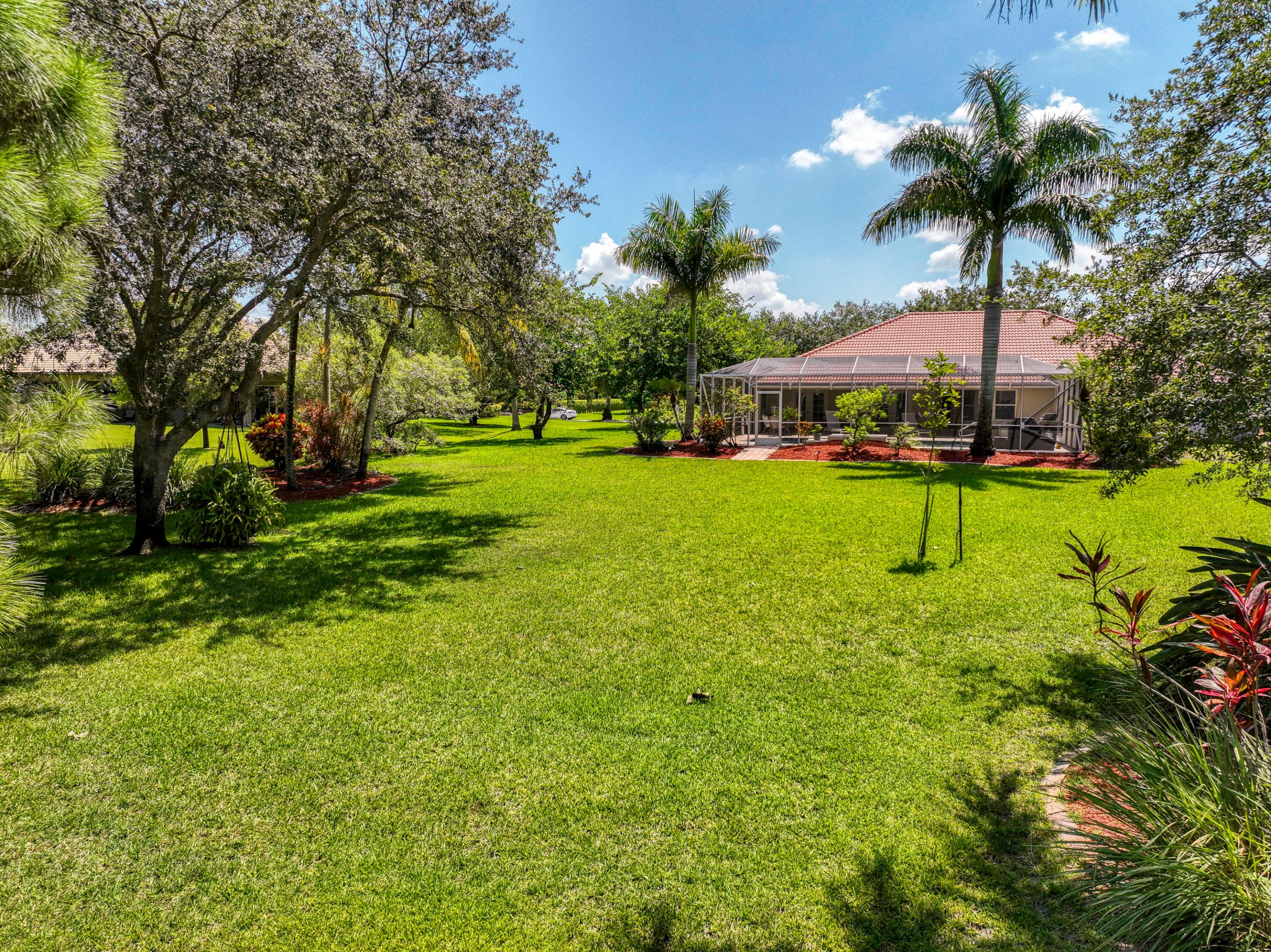 Loxahatchee Lakes - Residential