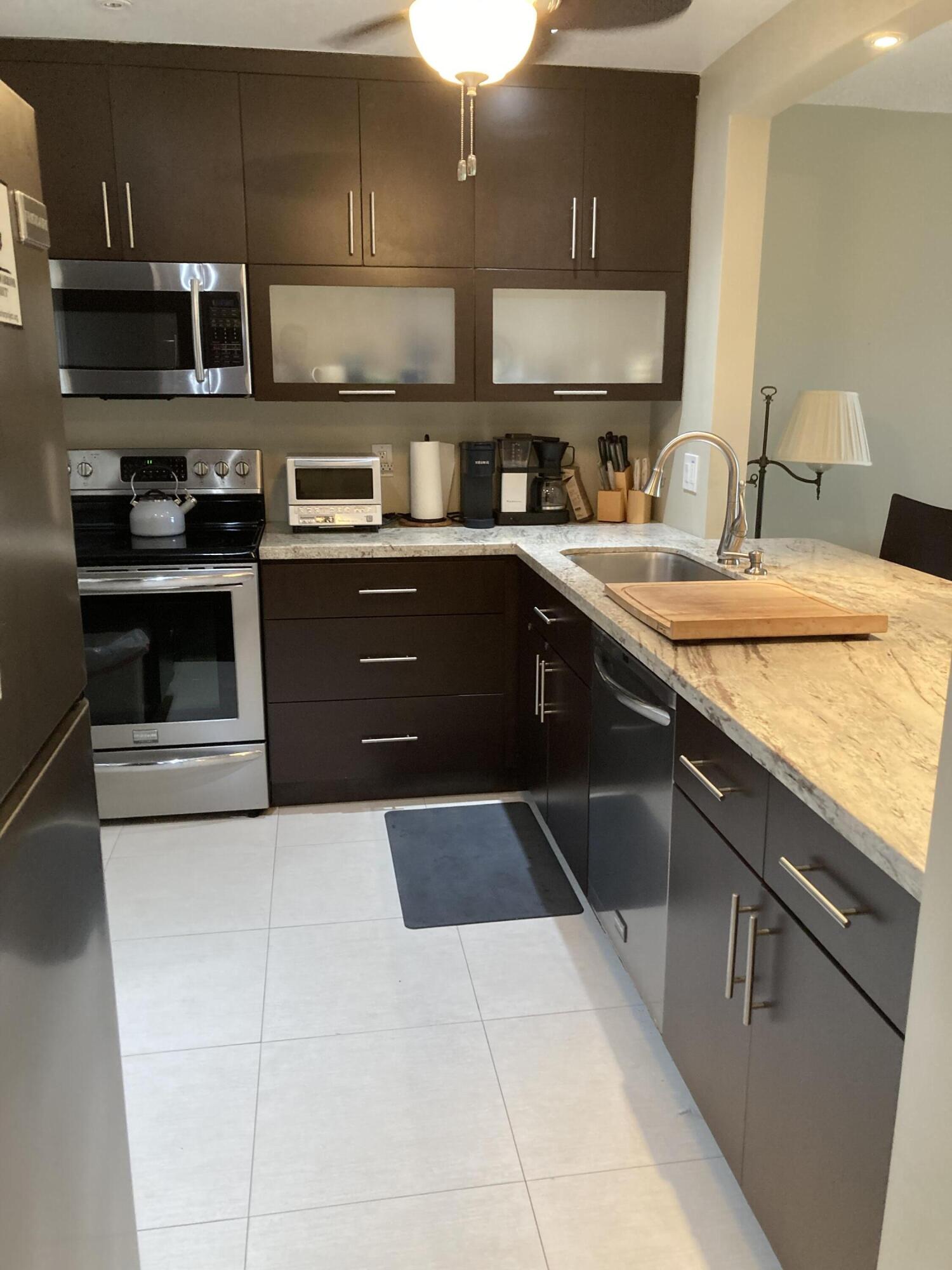 FAIRWAYS CO-OP - Residential