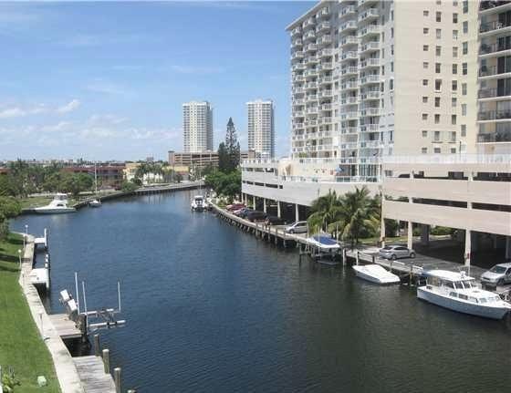 FAIRWAYS CO-OP - Residential