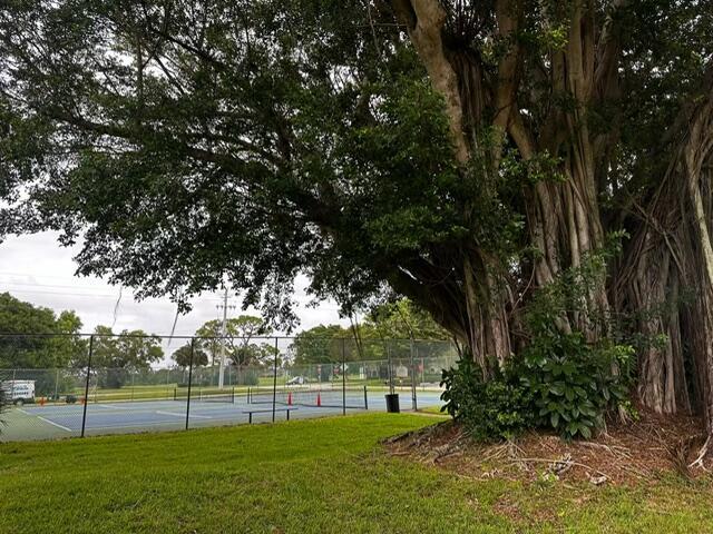 LAGO DEL REY CONDO - Residential Lease