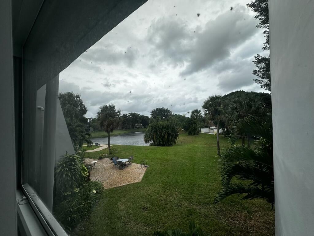 LAGO DEL REY CONDO - Residential Lease