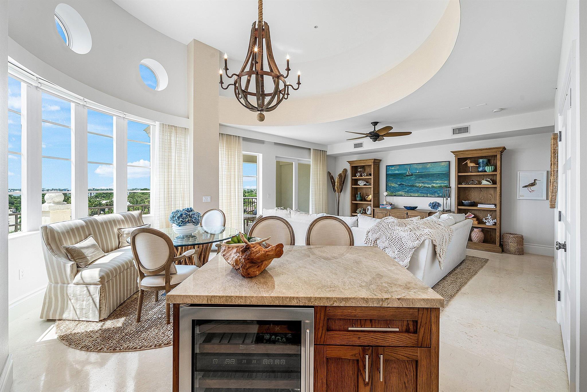 DOLCE VITA CONDO - Residential