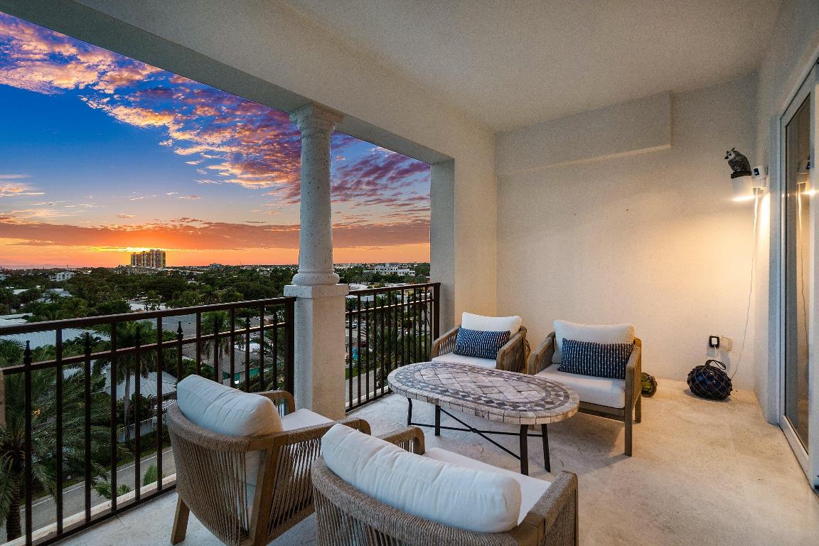 DOLCE VITA CONDO - Residential