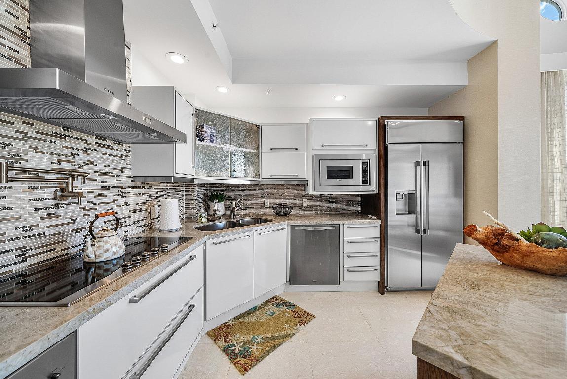 DOLCE VITA CONDO - Residential