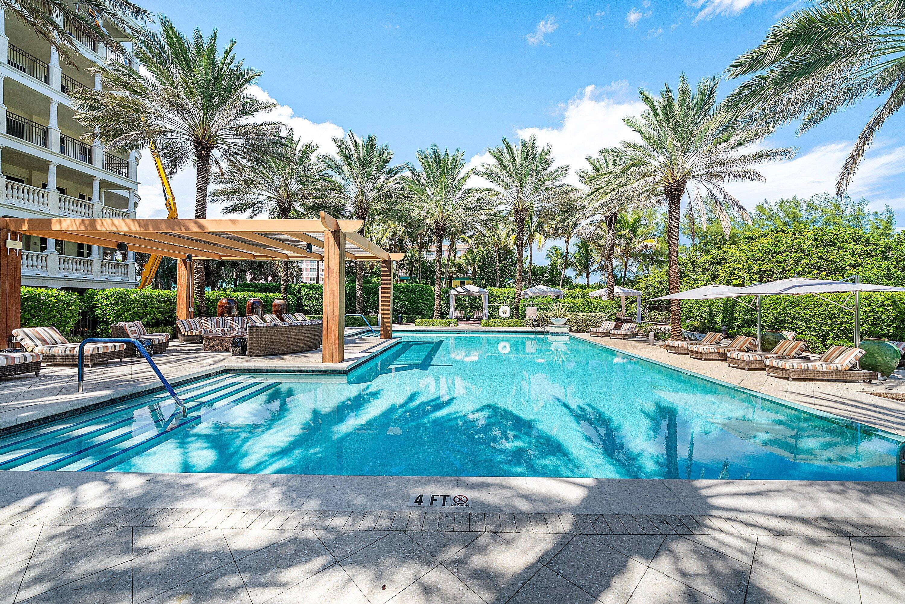 DOLCE VITA CONDO - Residential