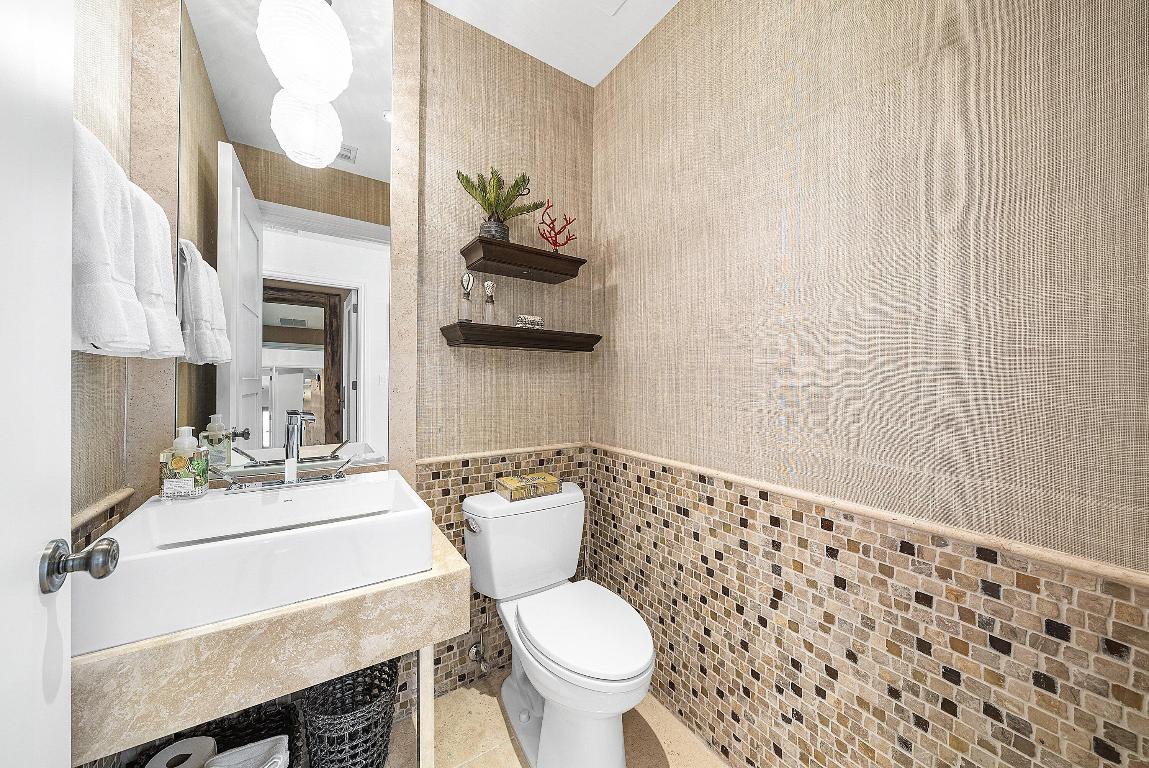 DOLCE VITA CONDO - Residential