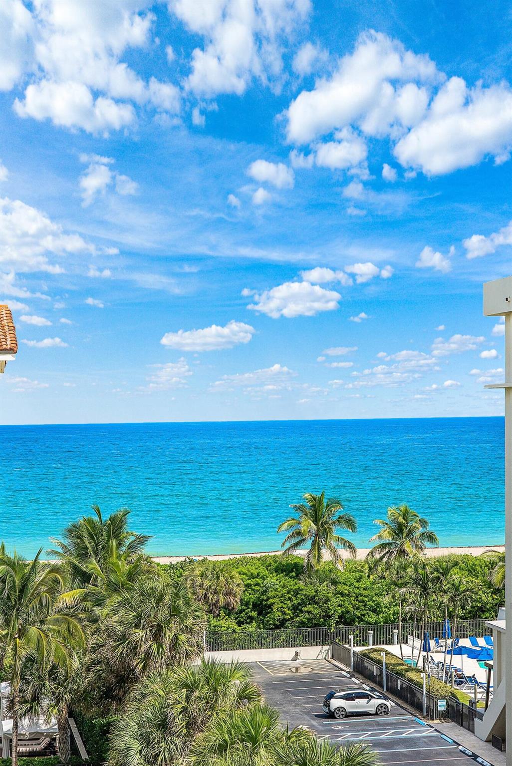 DOLCE VITA CONDO - Residential