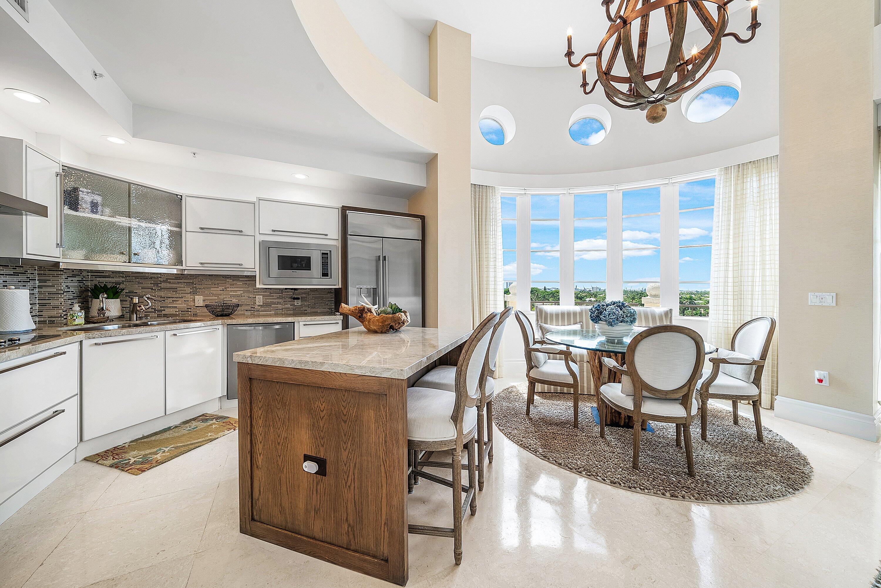 DOLCE VITA CONDO - Residential