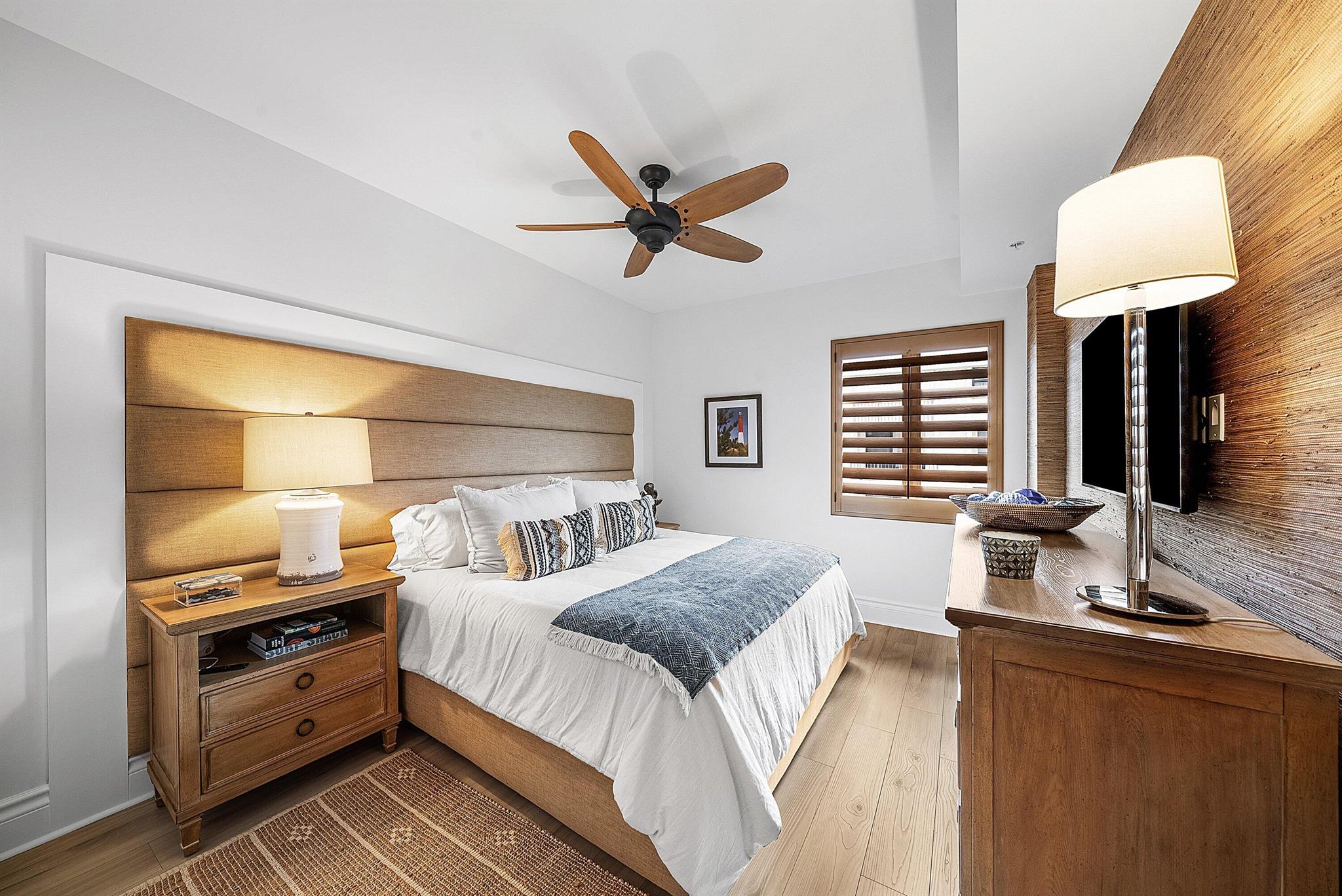 DOLCE VITA CONDO - Residential