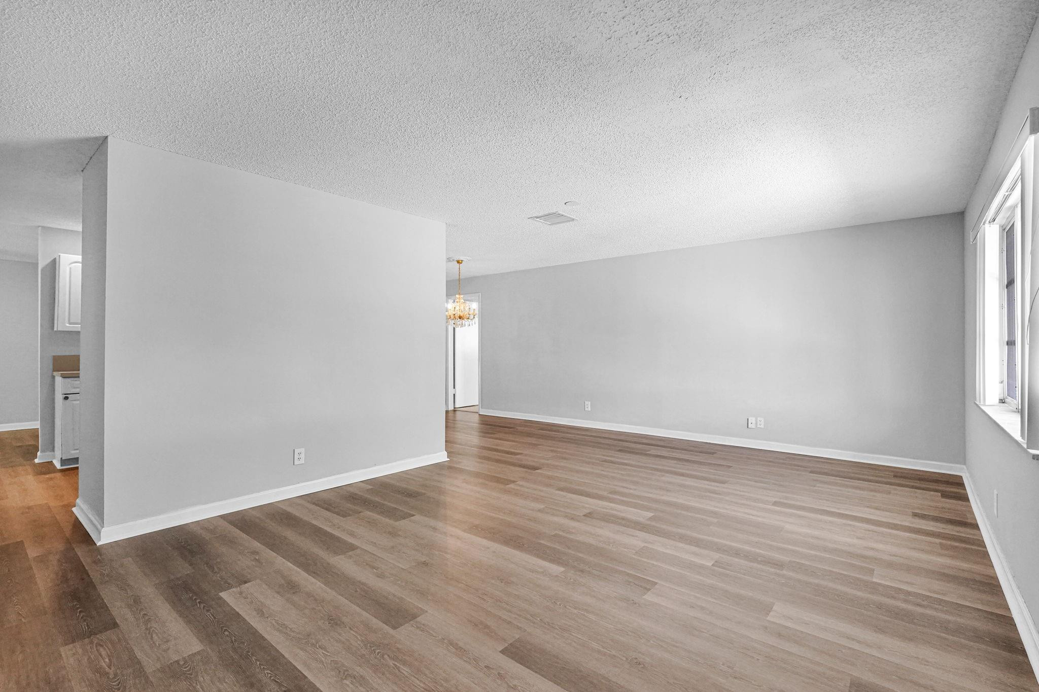 Palm Beach Leisureville S - Residential