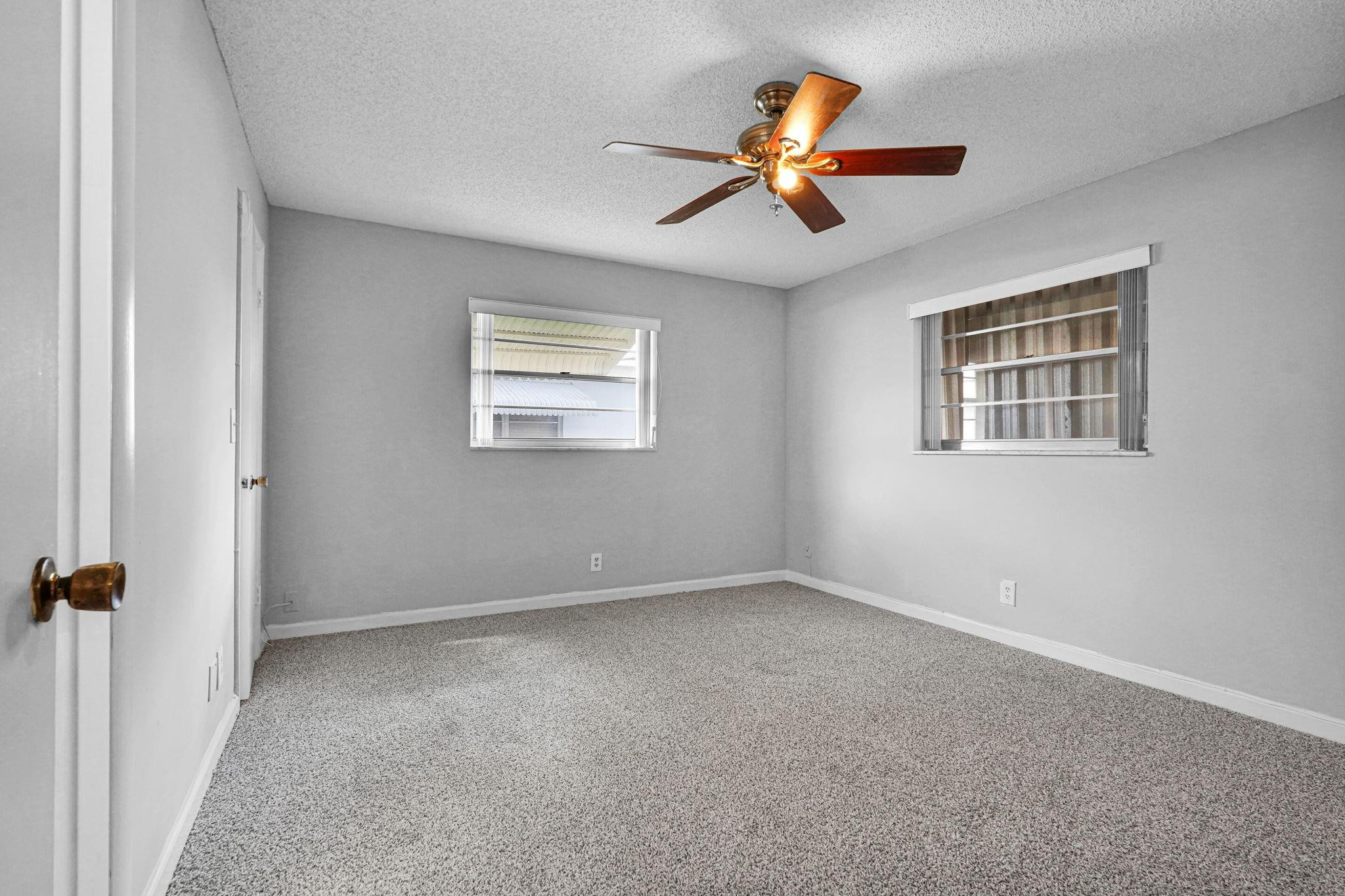 Palm Beach Leisureville S - Residential