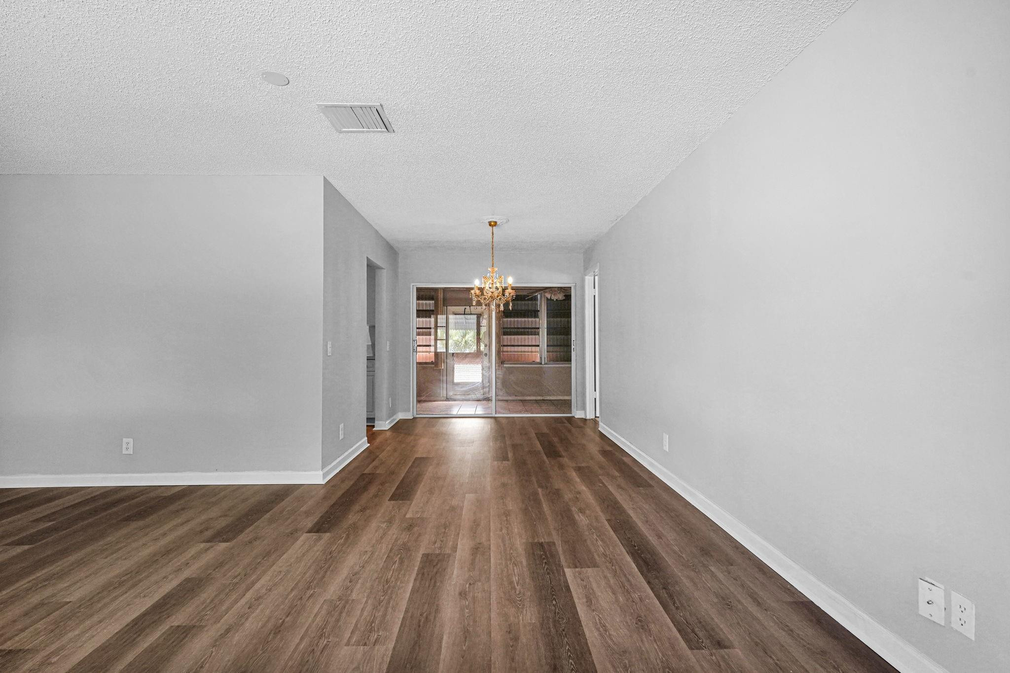 Palm Beach Leisureville S - Residential