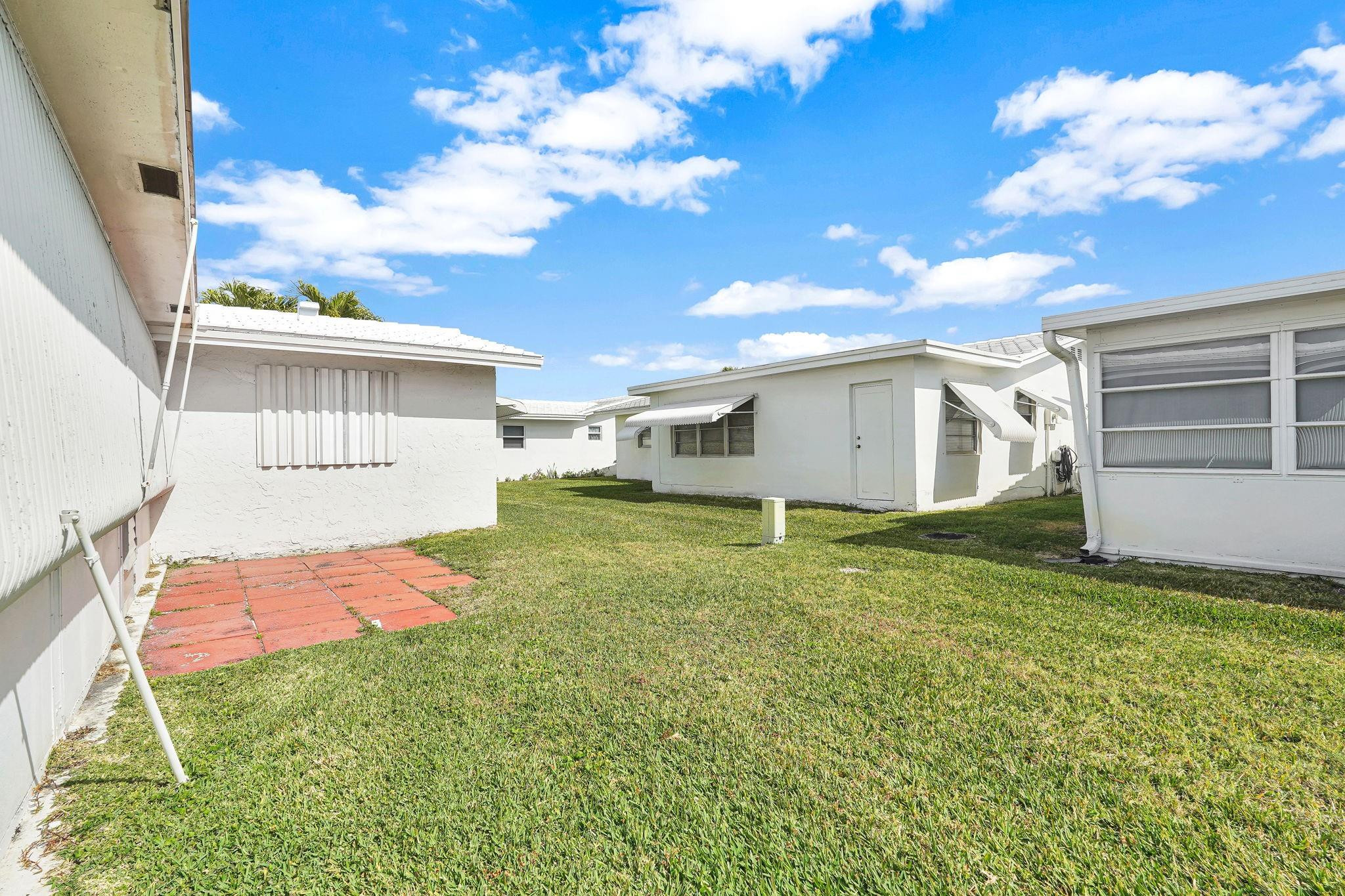 Palm Beach Leisureville S - Residential