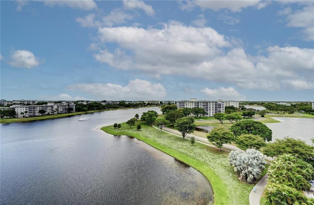 Palm Aire Country Club - Residential