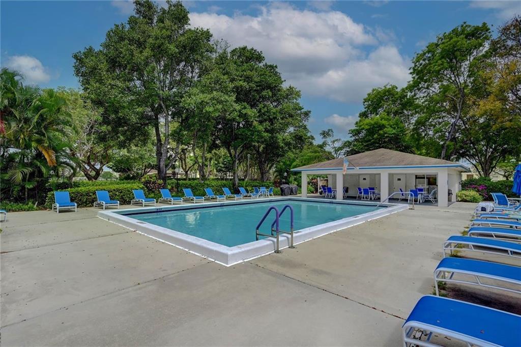 Palm Aire Country Club - Residential