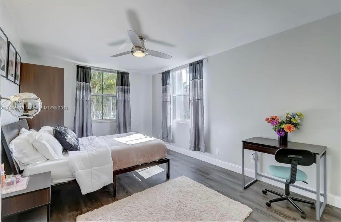 SHERIDAN EAST CONDO BLDG 3 - Residential