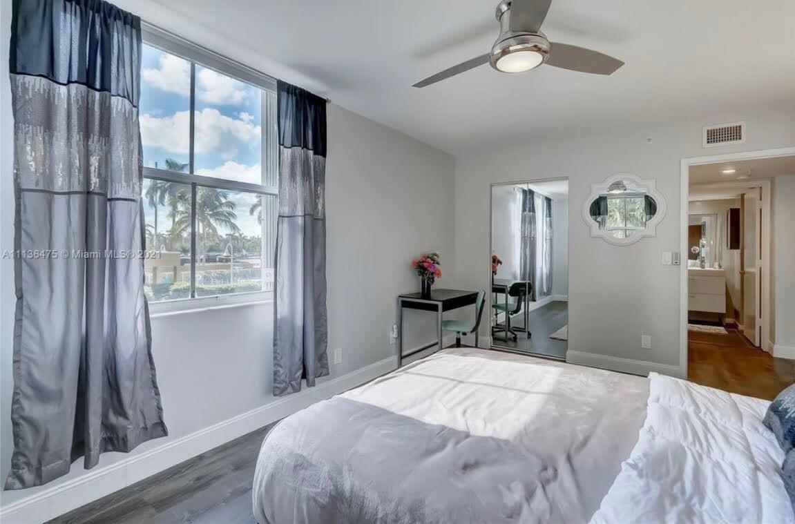 SHERIDAN EAST CONDO BLDG 3 - Residential