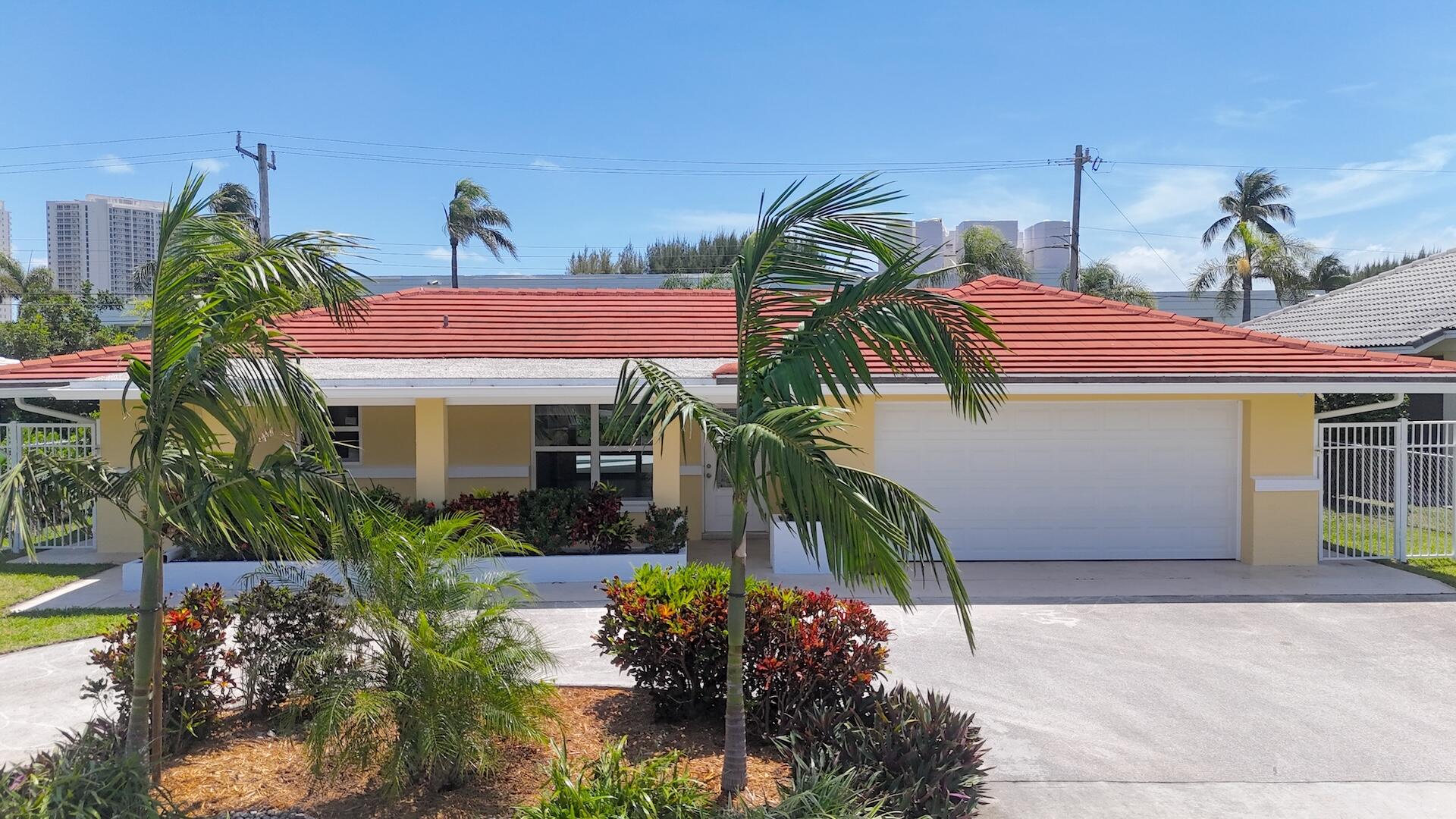 1221 Singer Drive