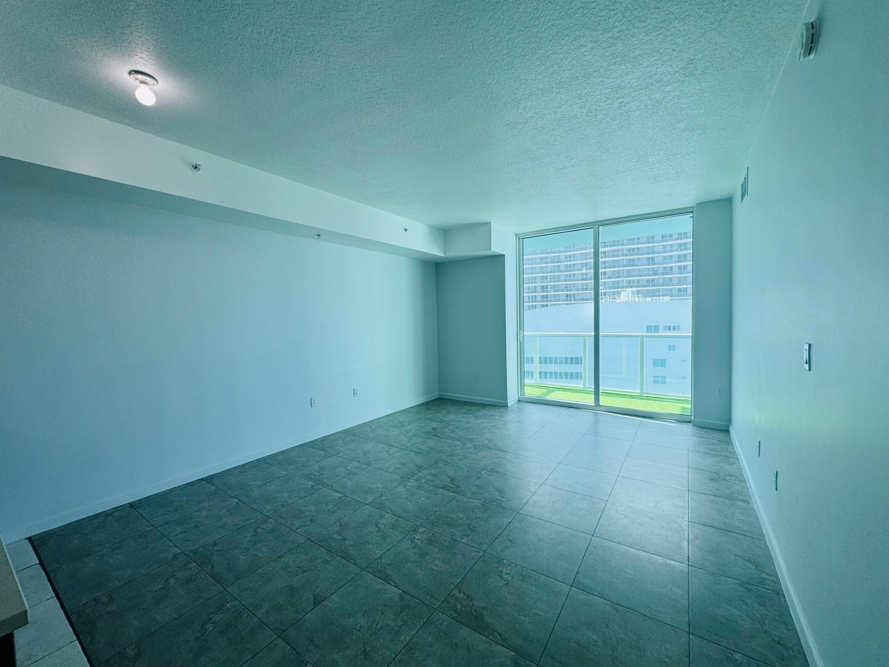 QUANTUM ON THE BAY CONDO NO 1 - Residential Lease