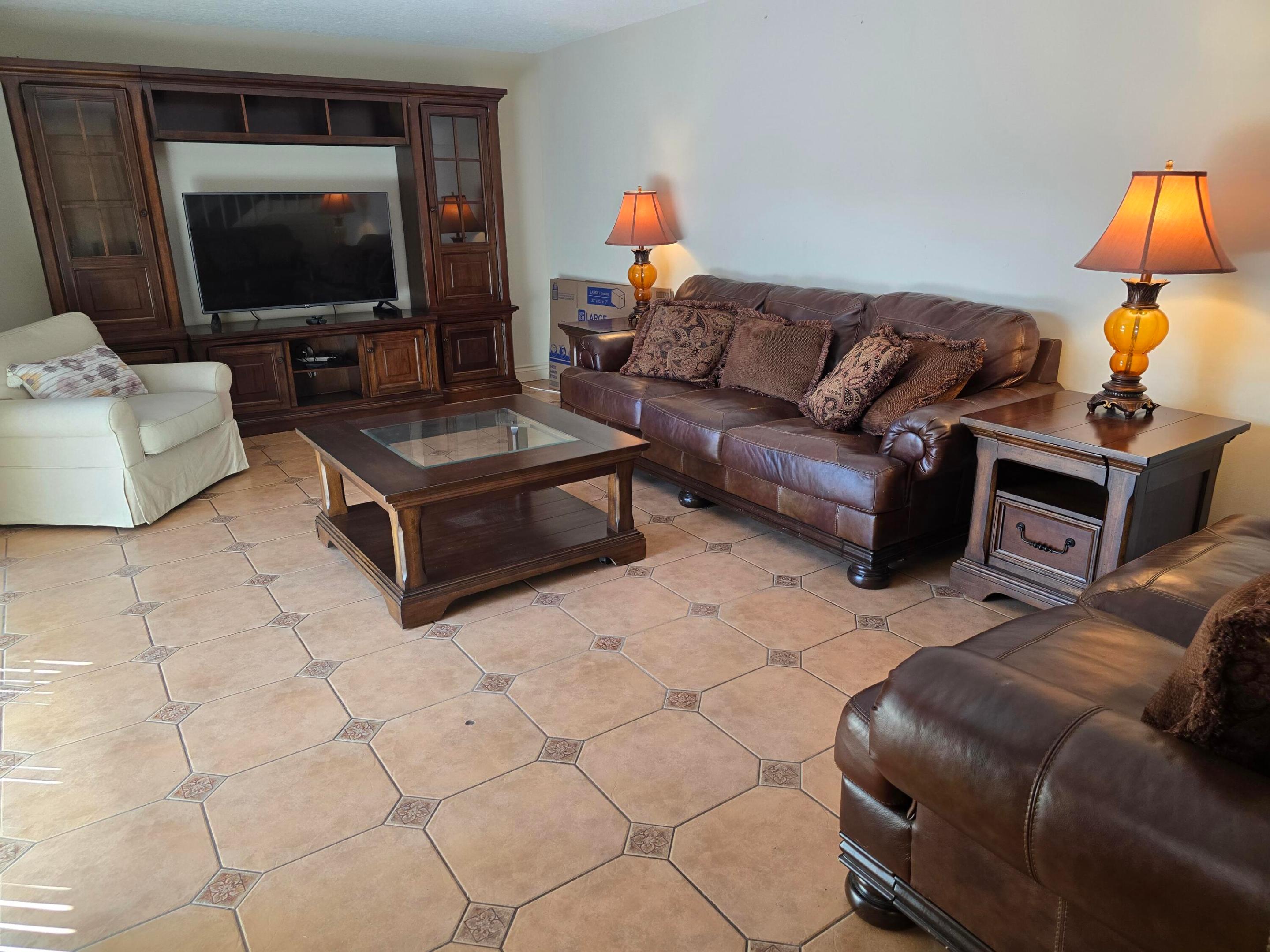 1440 Augusta Circle 132