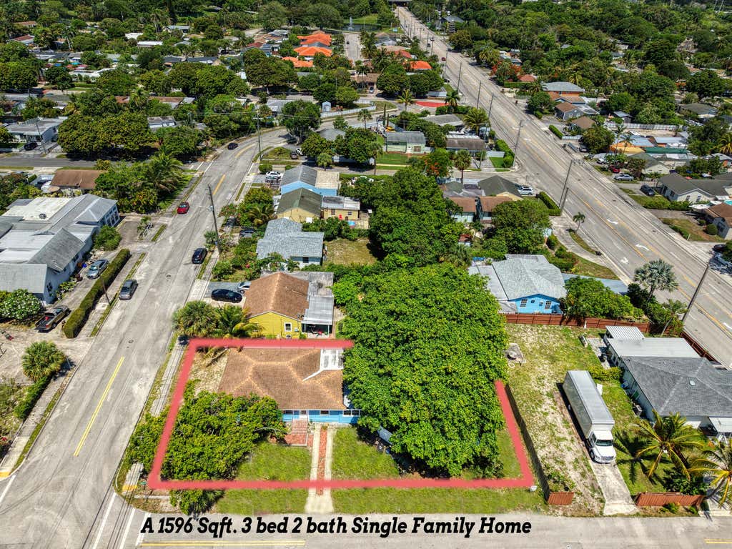 Photo of 5409 Western Avenue, West Palm Beach, FL 33405 (MLS # B26045734)