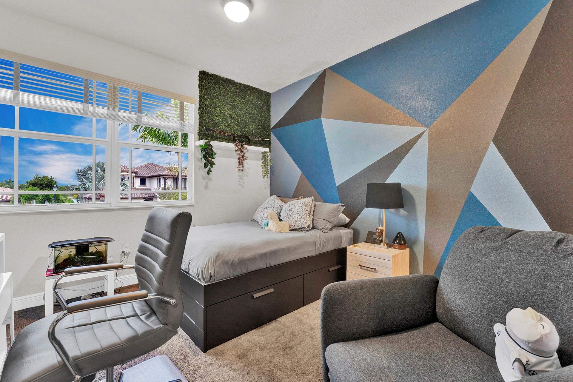 Debuys 180-147 B Miralago - Residential