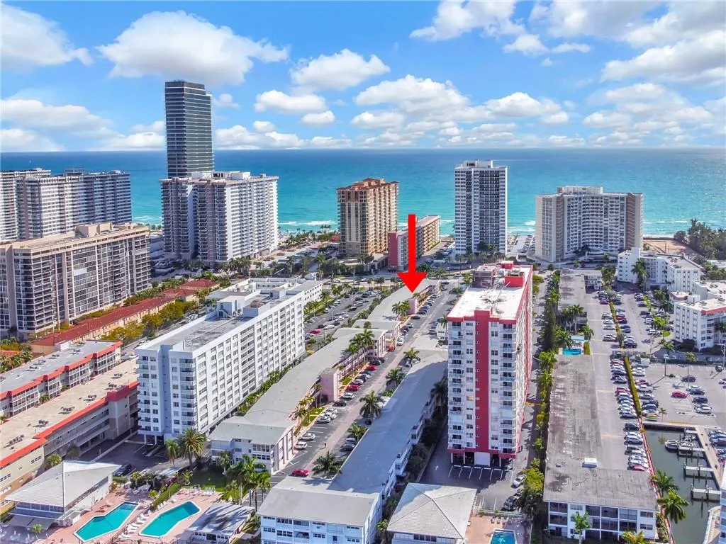 3121 S Ocean Dr Unit 107  