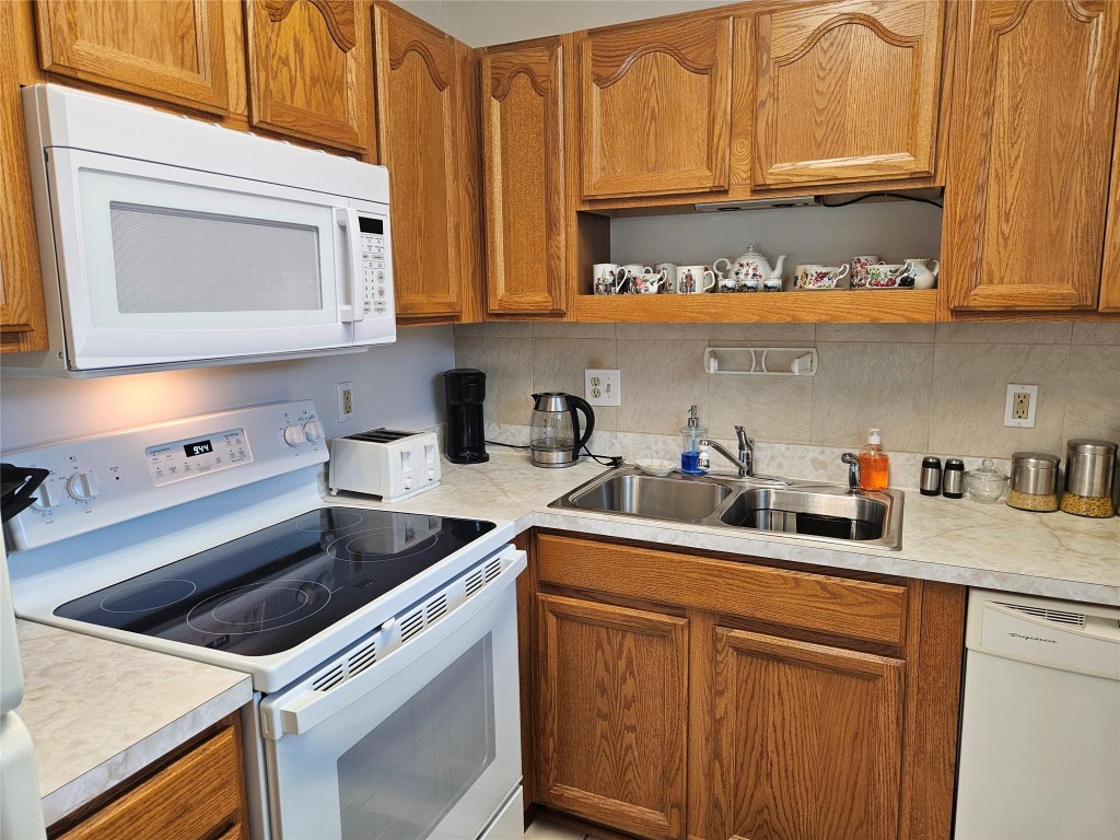 Vista Royale - Residential