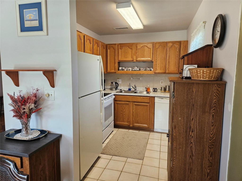 Vista Royale - Residential