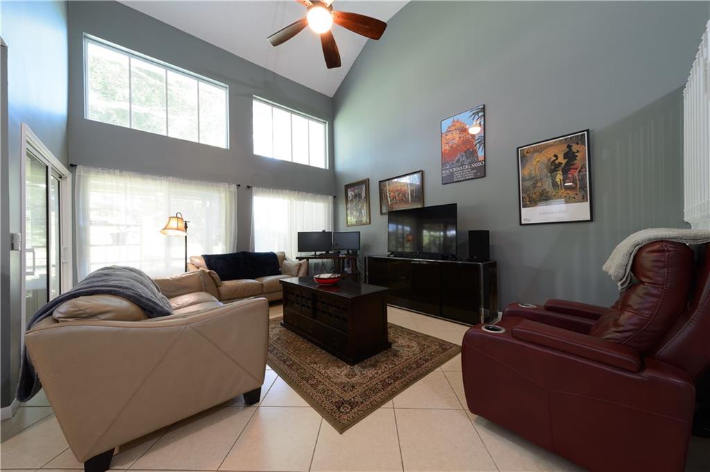 Boca Pines - Residential