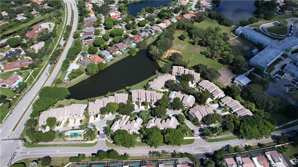 Boca Pines - Residential