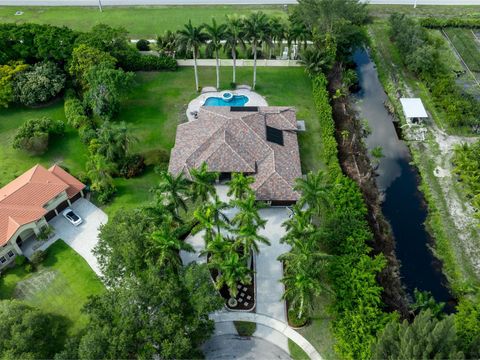 A home in Davie