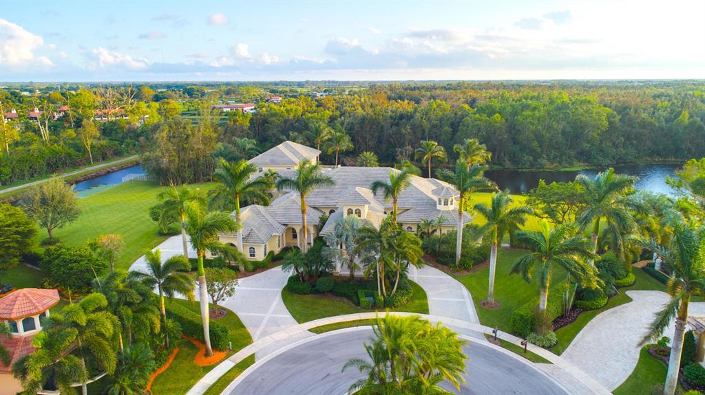 EQUESTRIAN CLUB ESTATES 1 - Residential