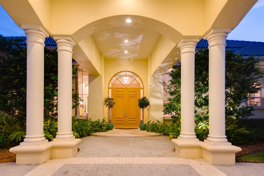 EQUESTRIAN CLUB ESTATES 1 - Residential