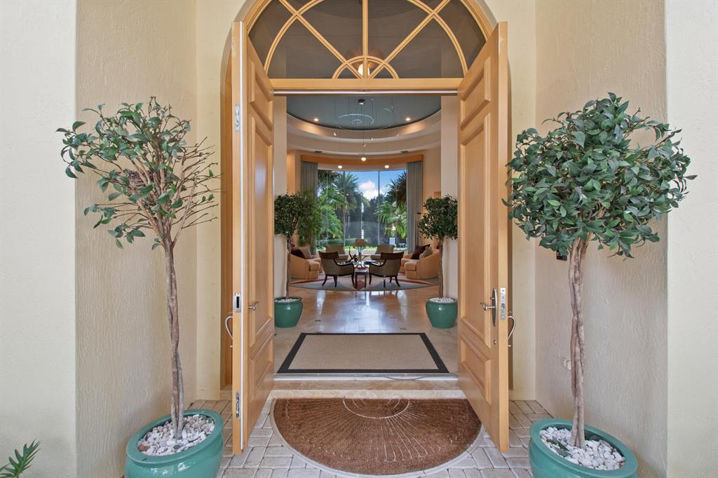 EQUESTRIAN CLUB ESTATES 1 - Residential