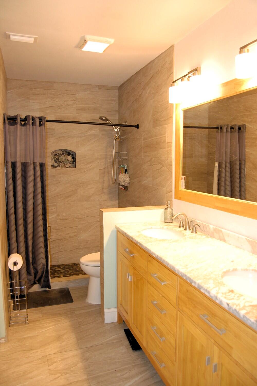 Wedgewood Condominium - Residential