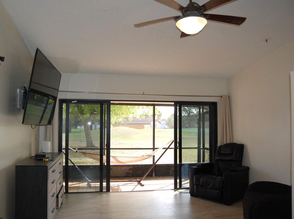 Photo of 6450 Pinehurst Circle, Fort Lauderdale, FL 33321 (MLS # F10555916)