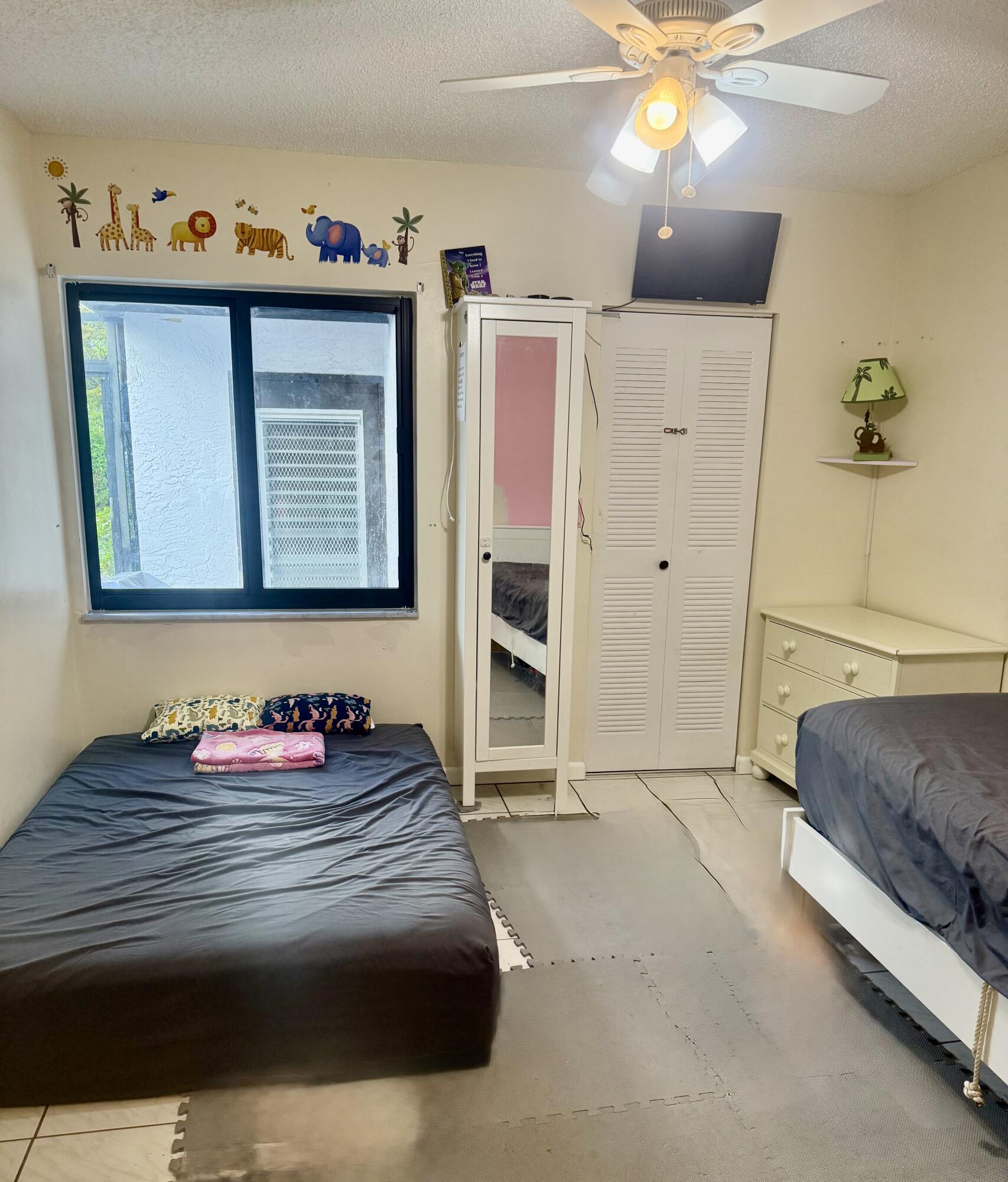 Wedgewood Condominium - Residential