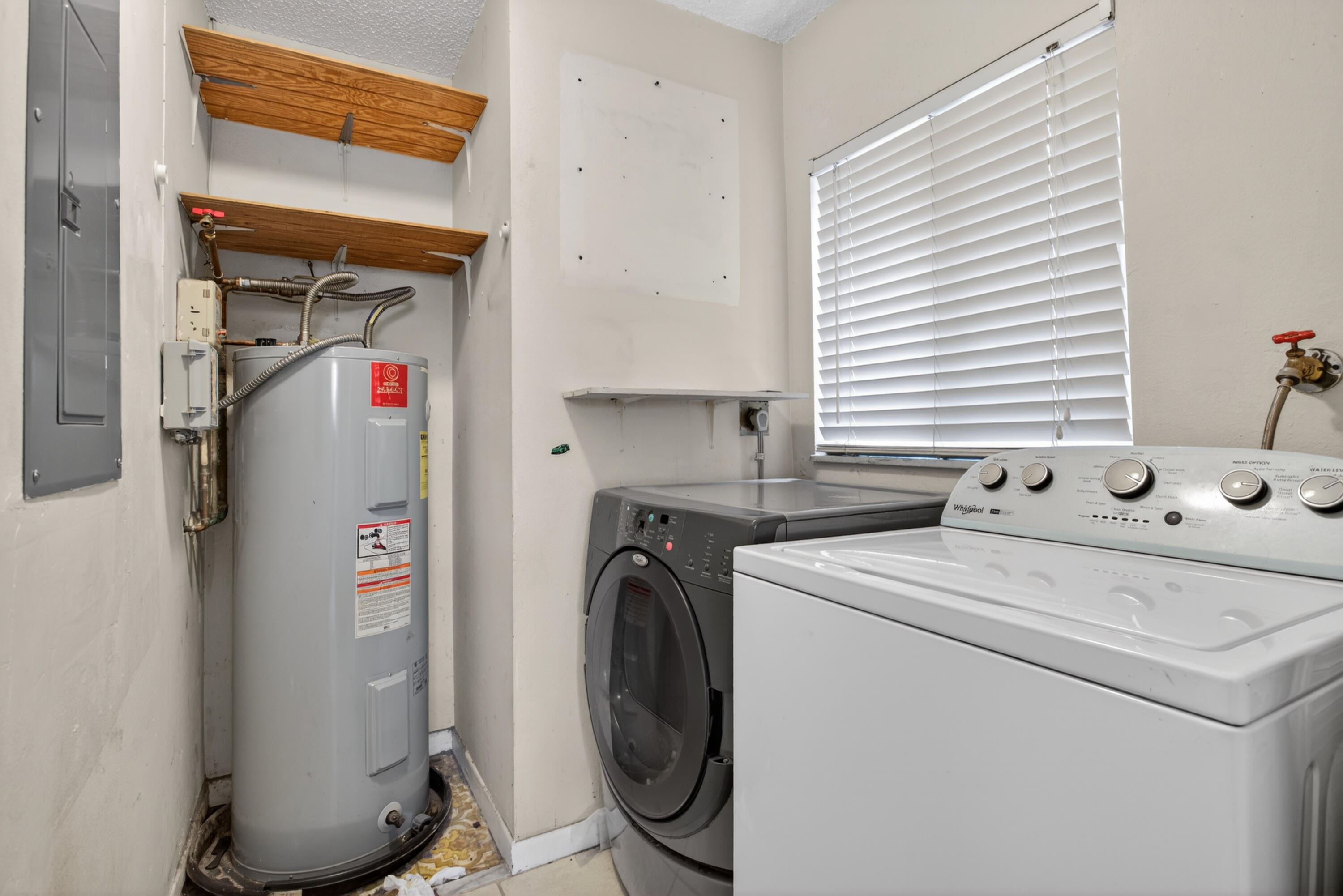 SUNFLOWER FIRST ADD - Residential