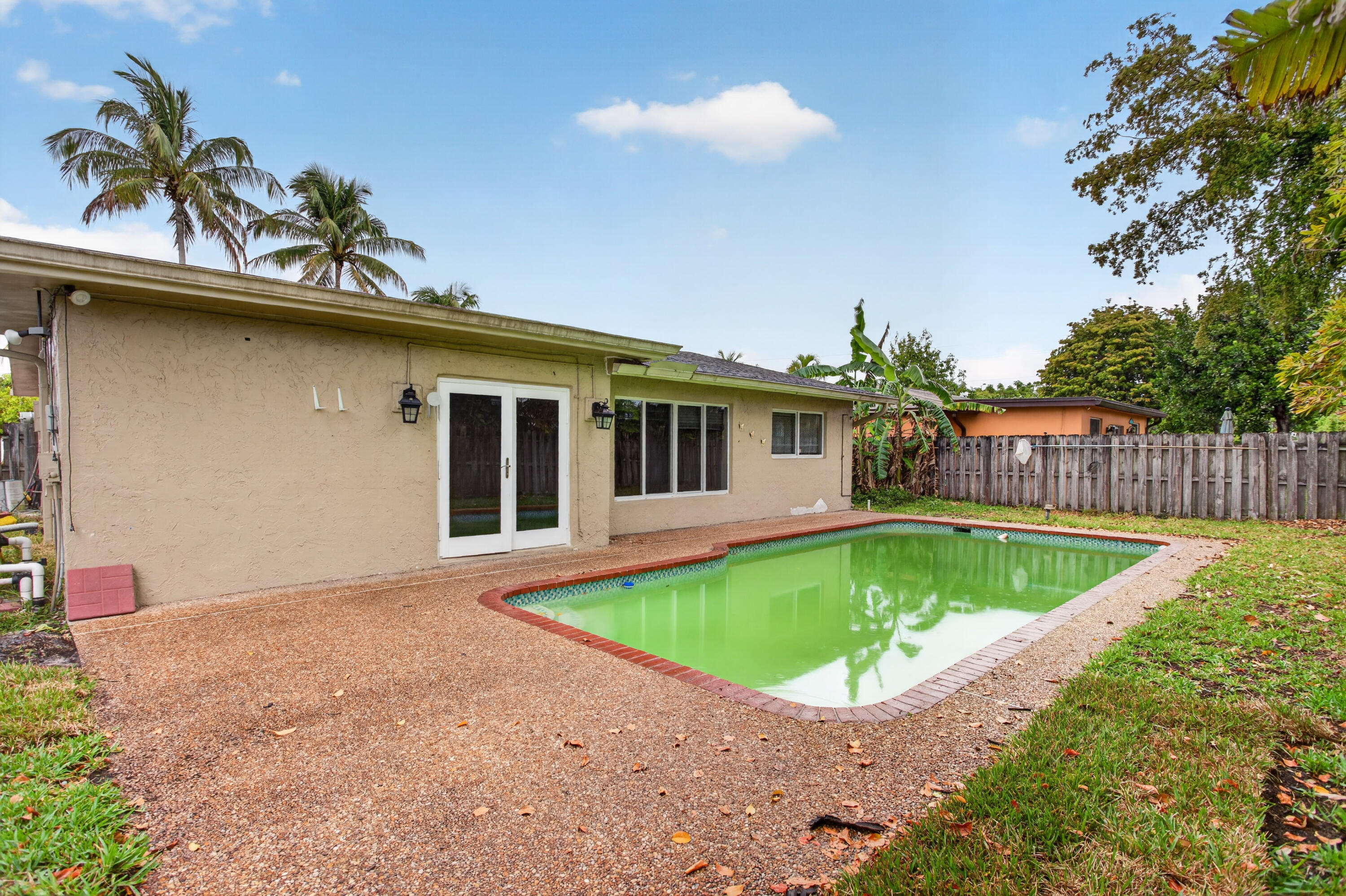 SUNFLOWER FIRST ADD - Residential