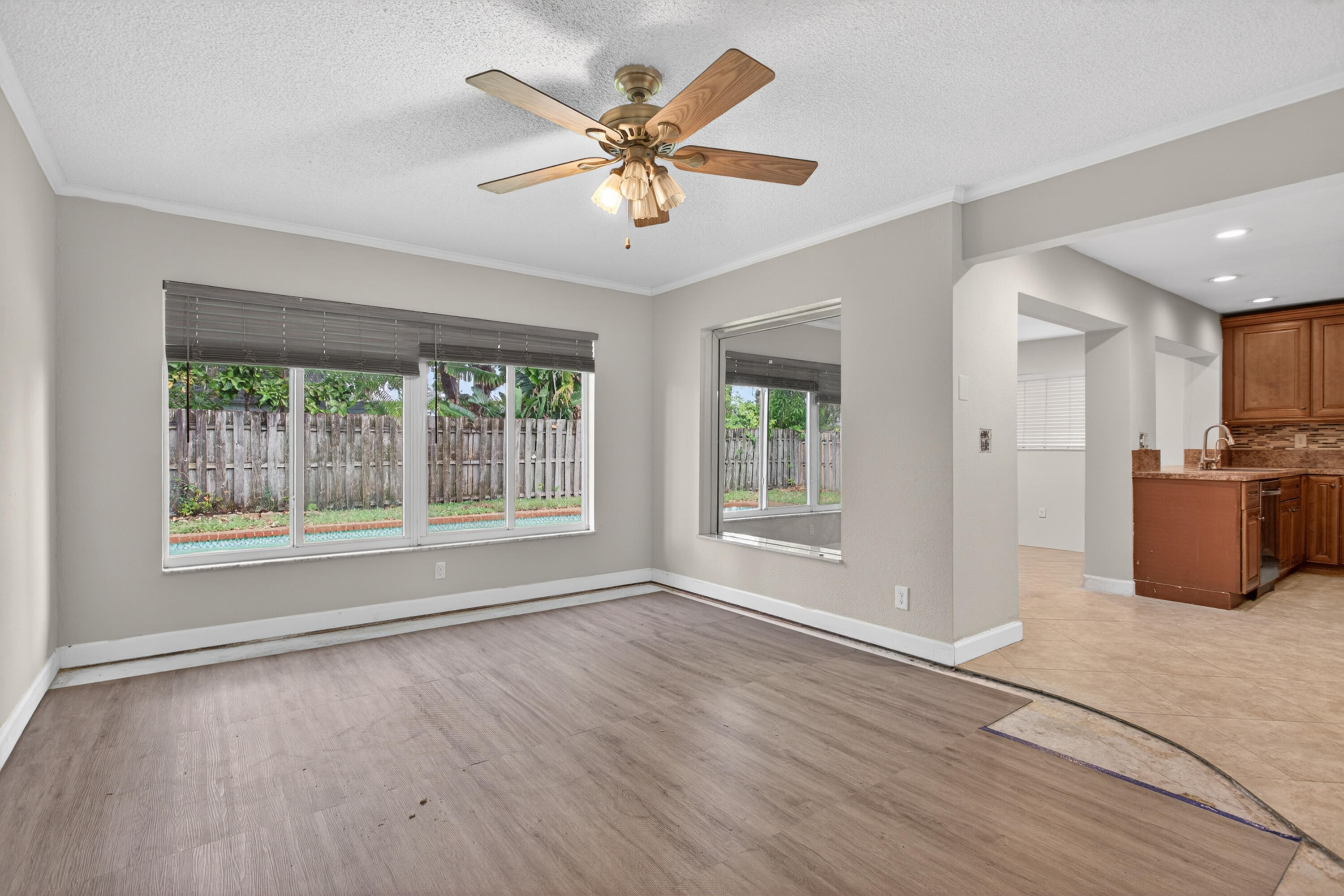 SUNFLOWER FIRST ADD - Residential